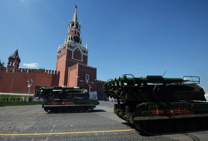 Самоходные огневые установки "Бук-2 М2" во время военного парада на Красной площади в честь 71-й годовщины Победы в Великой Отечественной войне 1941-1945 годов.