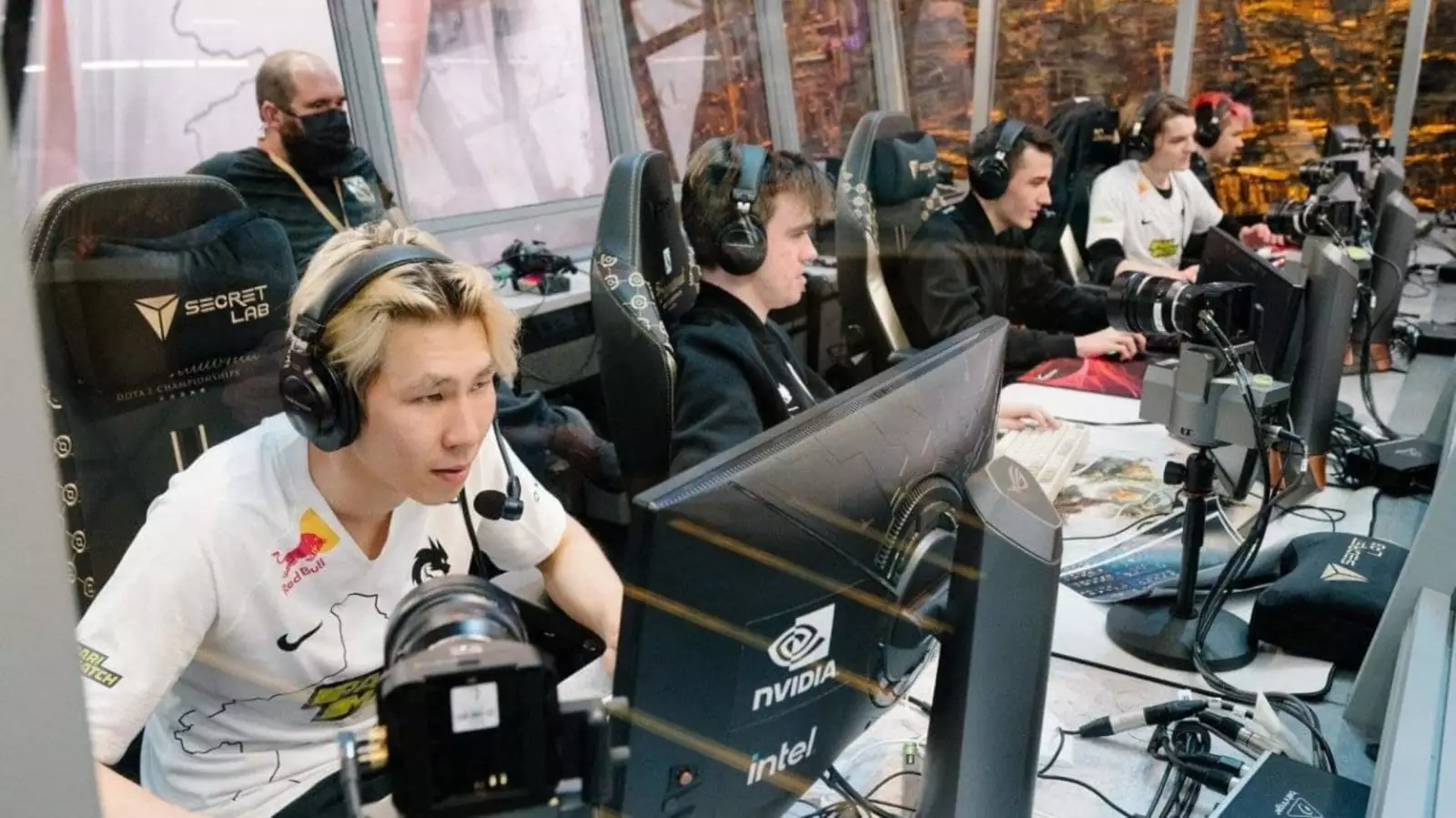 Россияне впервые победили на чемпионате мира по DOTA-2
