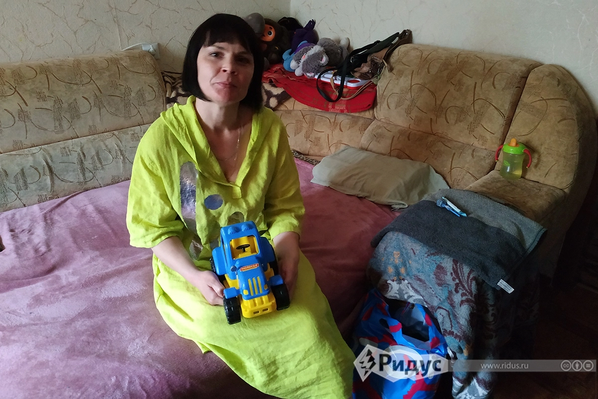 Вера у себя дома Вера у себя дома