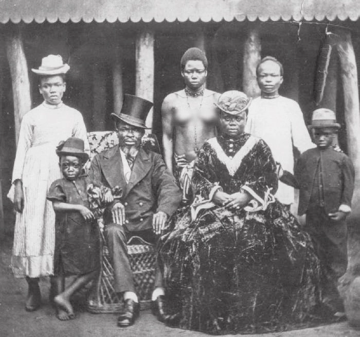 Зажиточное семейство, Монровия, Либерия, 1910-е.