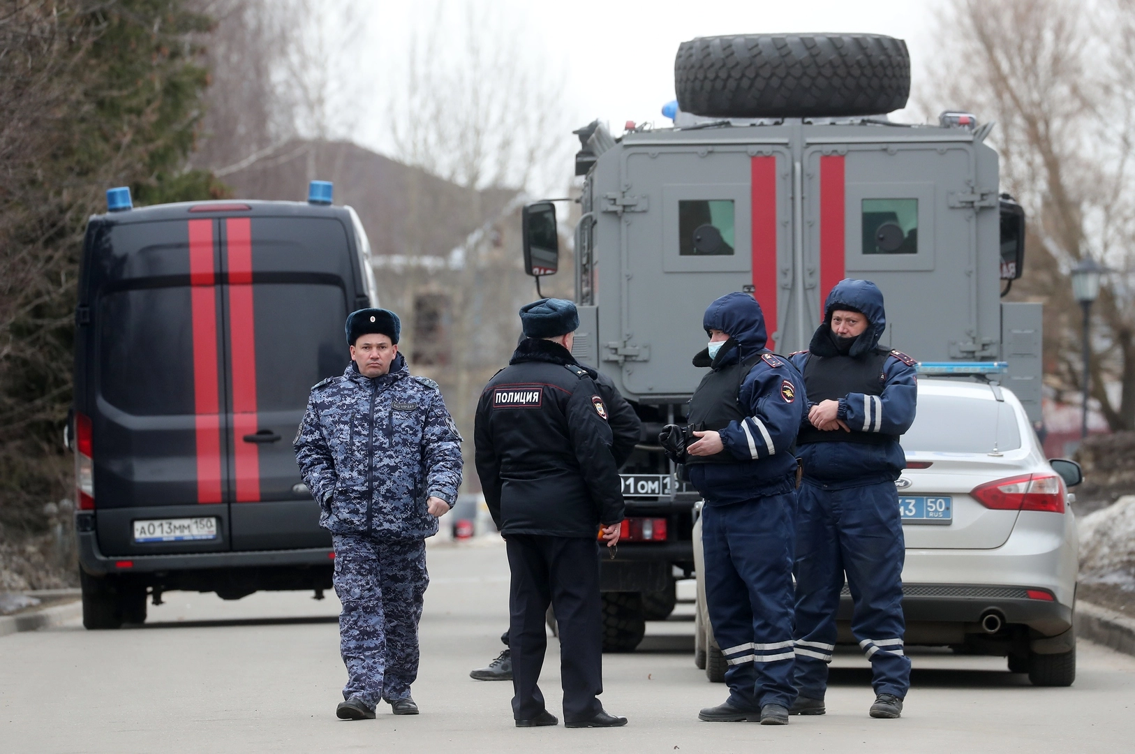 Погибаю, но не сдаюсь: неизвестные подробности штурма в Вешках