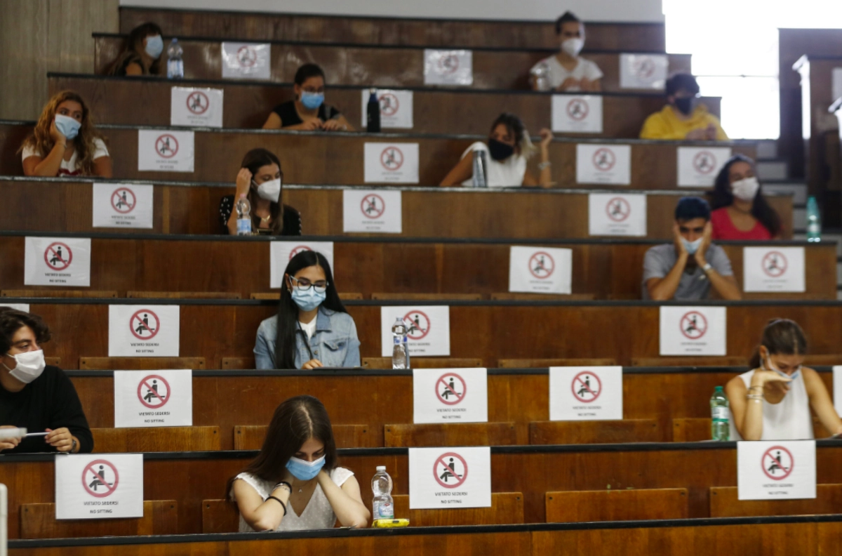 Университетская аудитория в период эпидемии коронавируса © фото из социальных сетей