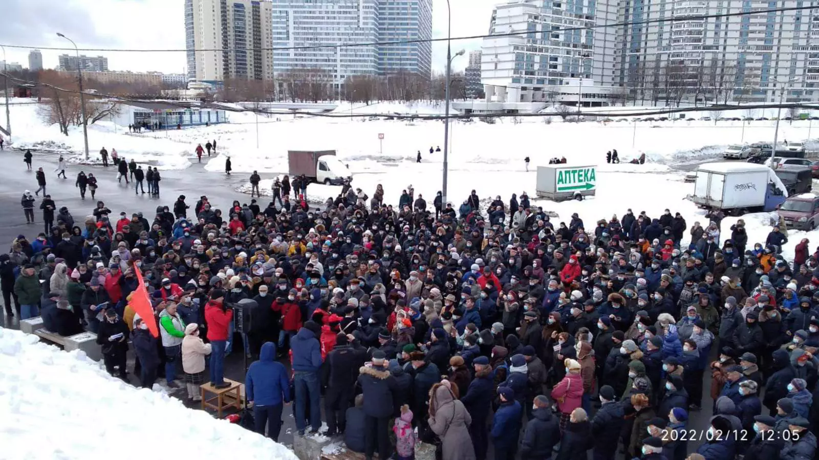 Жители ЮАО и ЮЗАО выступили против сноса гаражей