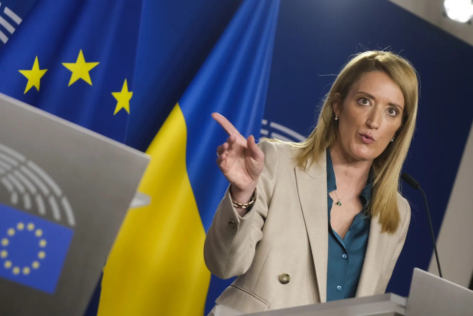 Председатель Европарламента Роберта Метсола с Мальты Председатель Европарламента Роберта Метсола с Мальты